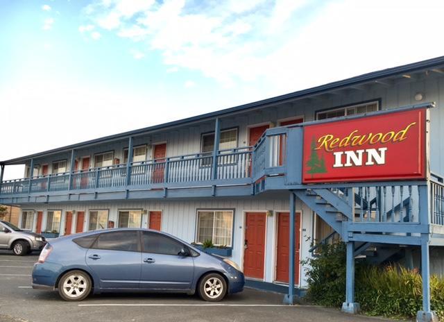 Redwood Inn เครสเซนต์ซิตี ภายนอก รูปภาพ